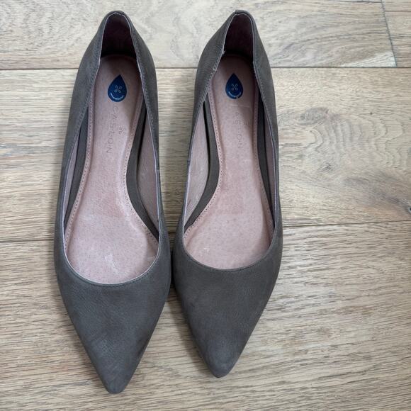 Nordstrom Caslon Pointy Toe Olive Green Suede Flats Size 7.5 - Picture 1 of 11